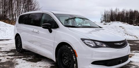 Chrysler Grand Caravan 2024
