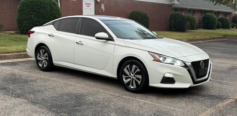 Nissan Altima 2020