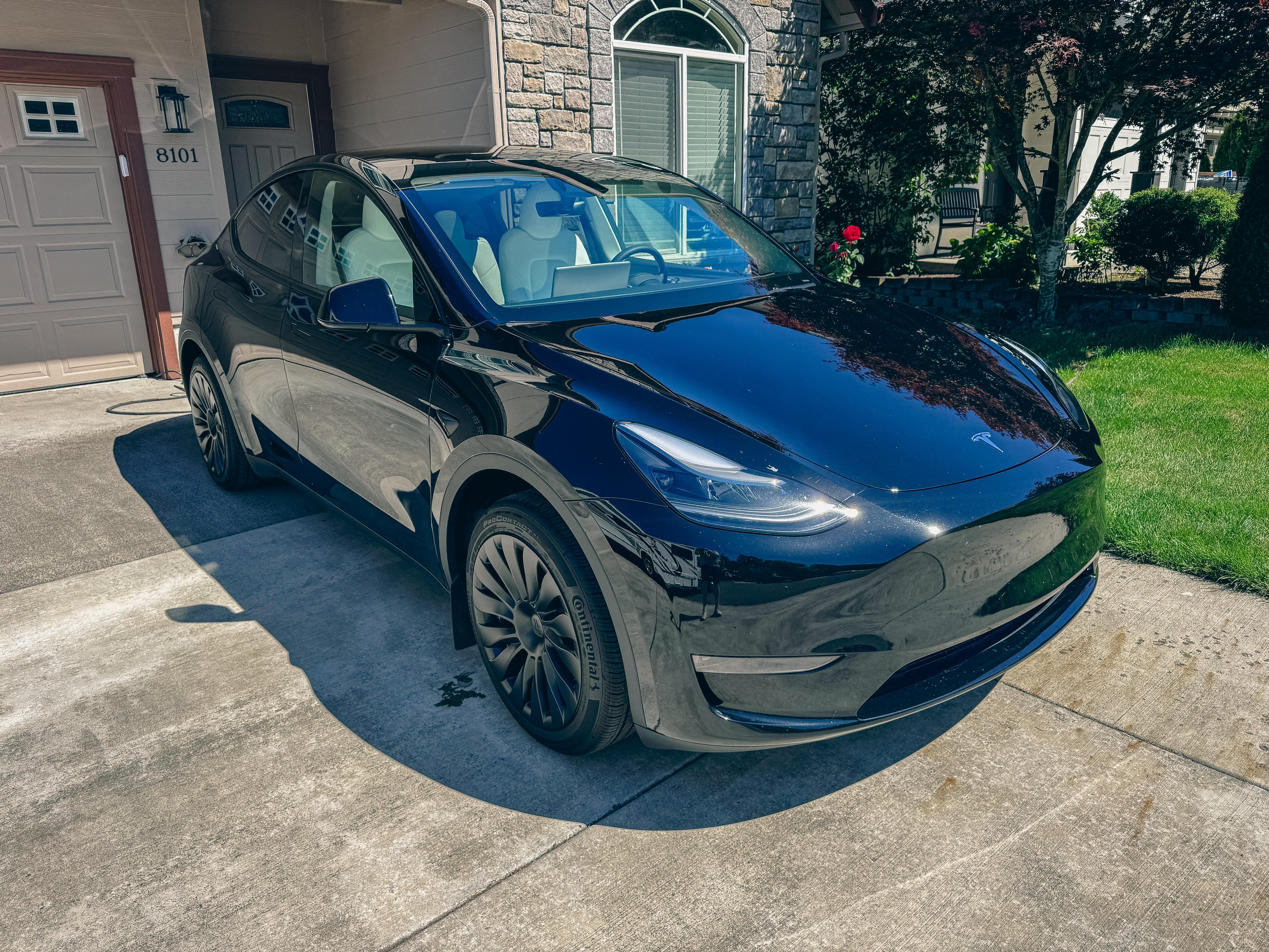 Tesla Model Y 2024 in Vancouver, WA