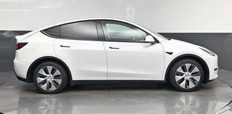 Tesla Model Y 2020