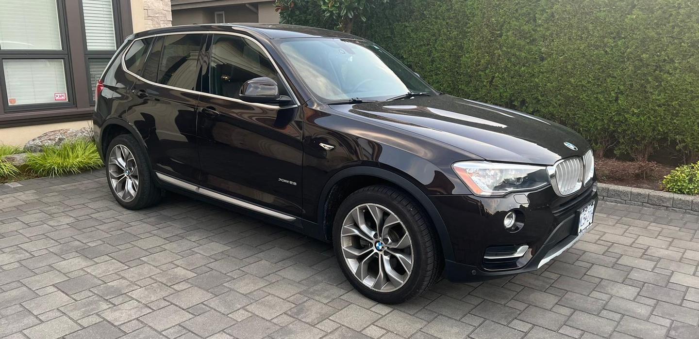 BMW X3 2015 rental in Vancouver, BC by Walter C. Turo