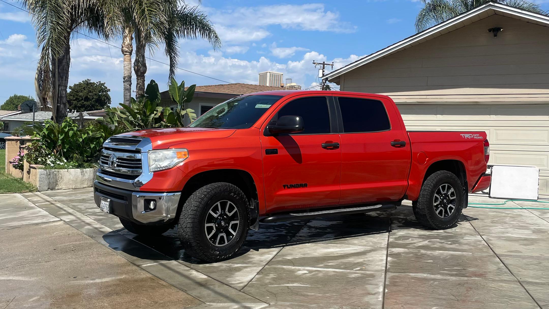 Toyota Tundra 2017 in 
