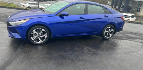Hyundai Elantra 2023