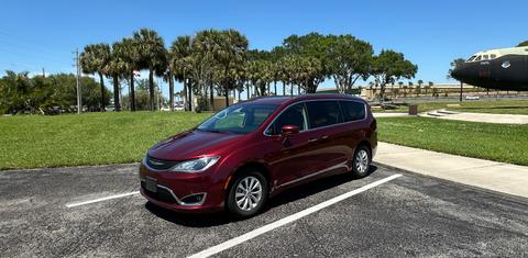 Chrysler Pacifica 2019