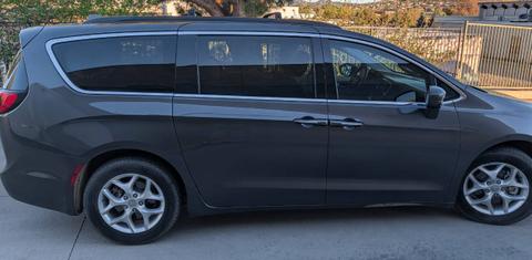 Chrysler Pacifica 2018