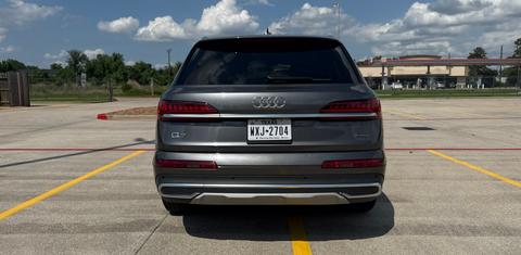 Audi Q7 2024