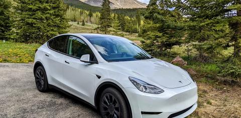 Tesla Model Y 2022