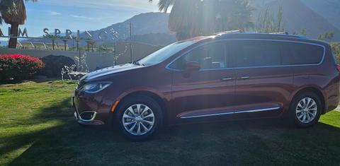 Chrysler Pacifica 2018