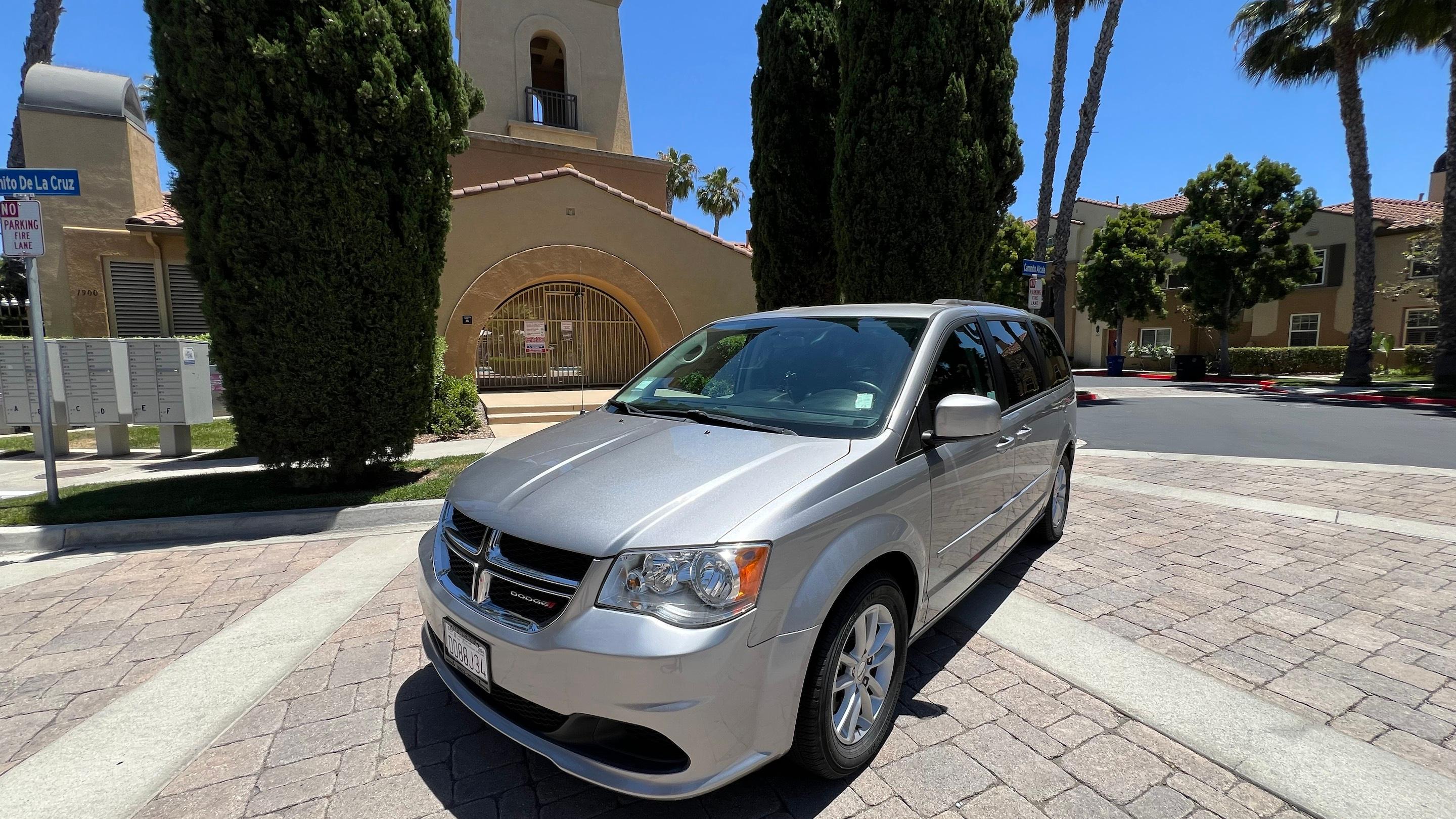 Dodge Grand Caravan 2016 in 