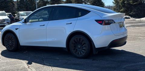 Tesla Model Y 2021