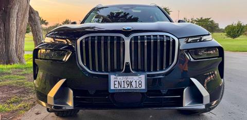 BMW X7 2025