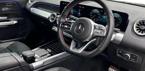 Mercedes-Benz GLB-Class 2021