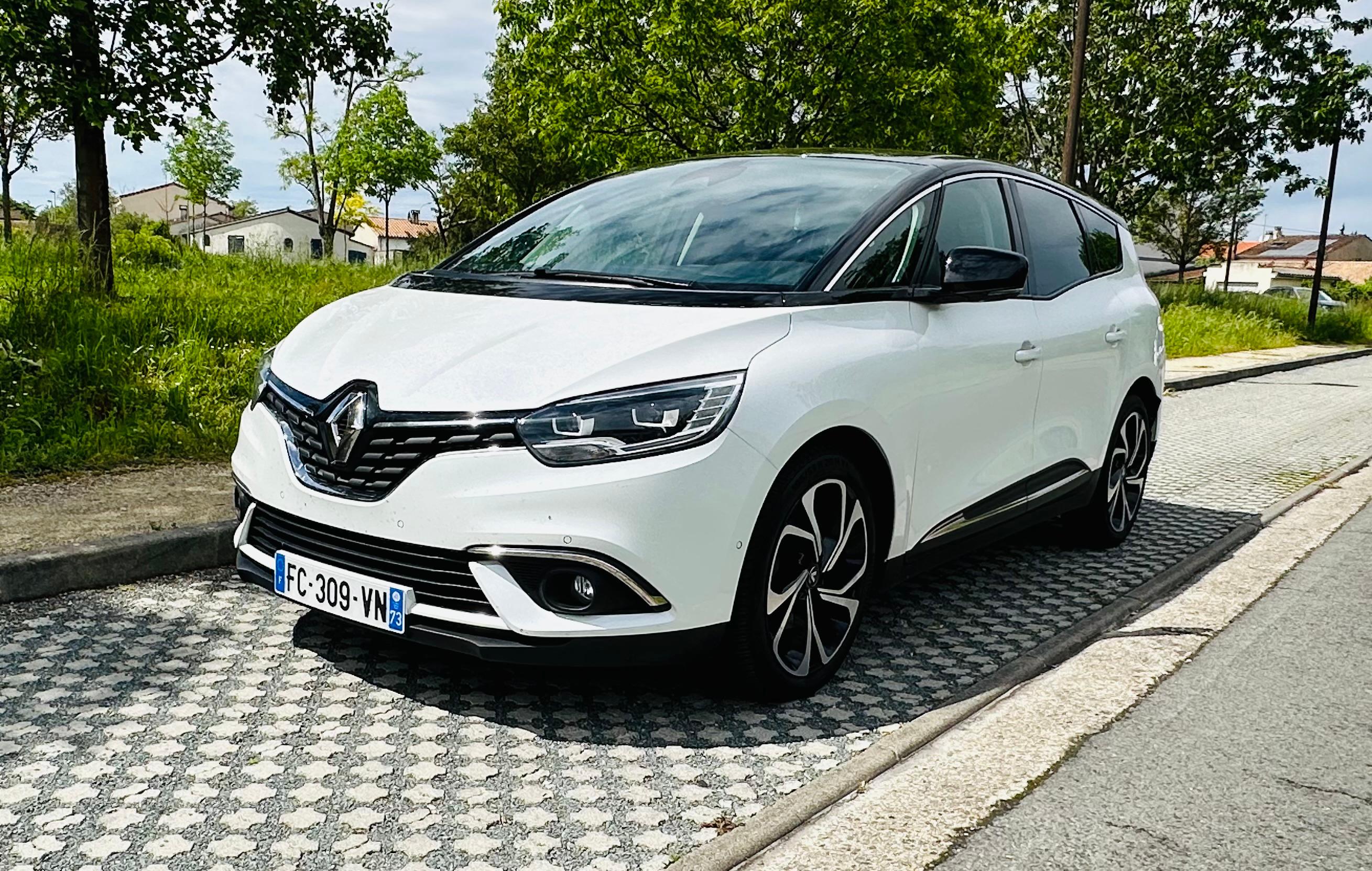 Renault GRAND SCENIC IV 2018 à Bègles