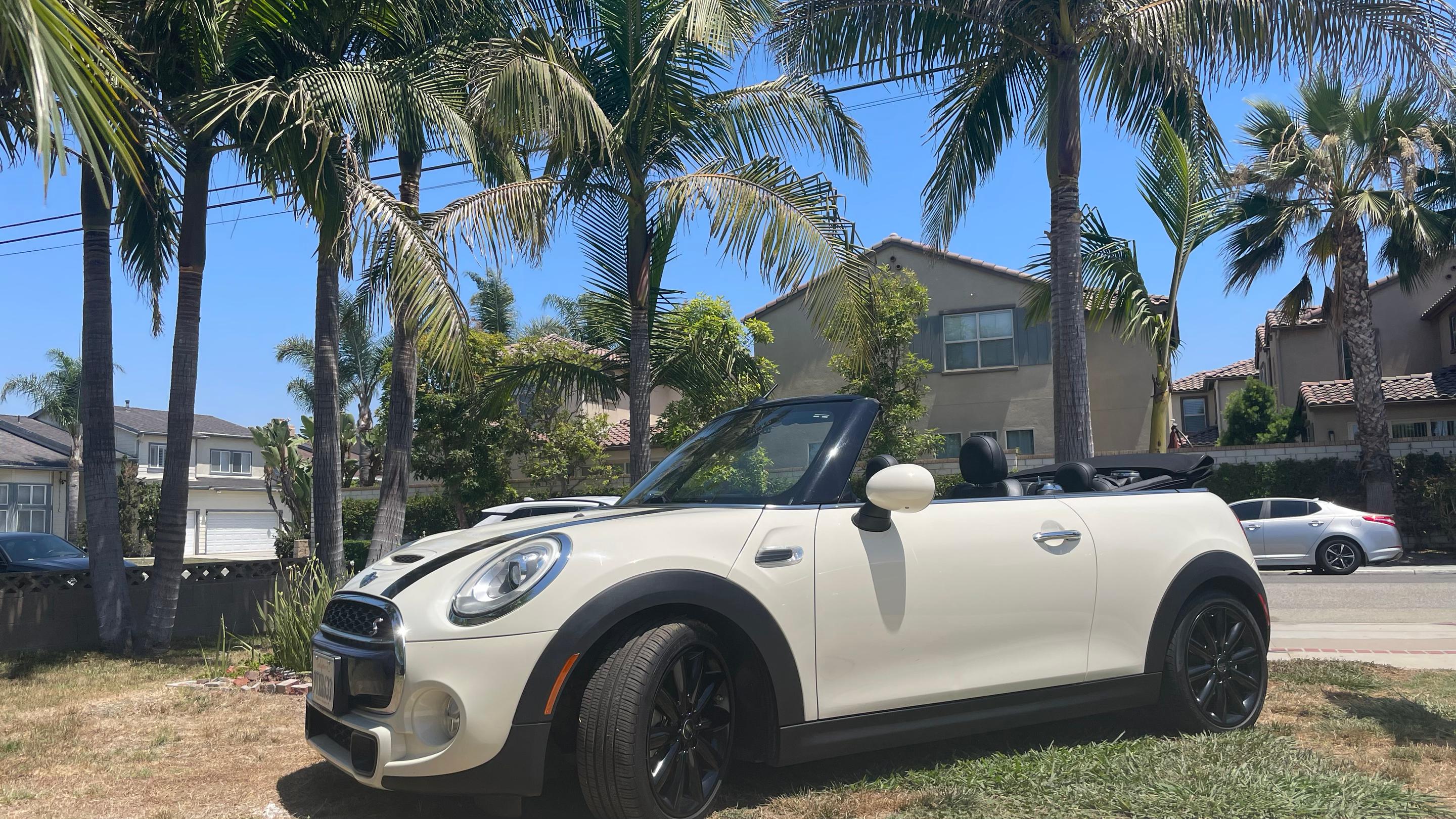 MINI Convertible 2016 in Westminster, CA