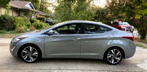 Hyundai Elantra 2016