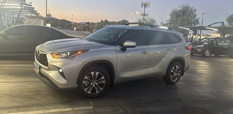 Toyota Highlander Hybrid 2025