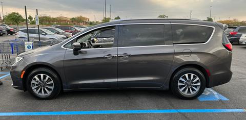 Chrysler Pacifica 2021