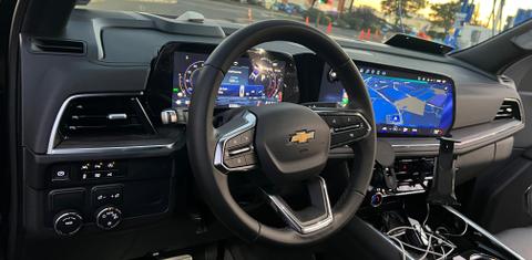 Chevrolet Suburban 2025