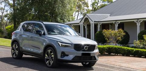 Volvo XC40 2024