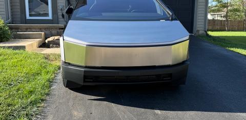 Tesla Cybertruck 2025