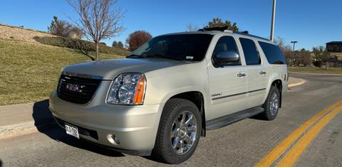GMC Yukon XL 2011