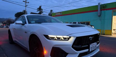Ford Mustang 2024