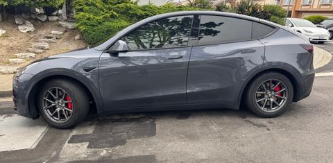Tesla Model Y 2022