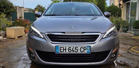 Peugeot 308 2016