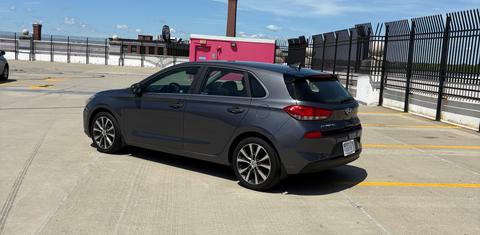 Hyundai Elantra GT 2018