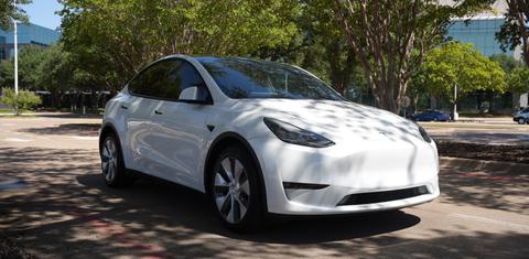 Tesla Model Y 2022