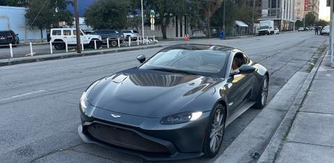 Aston Martin Vantage 2020