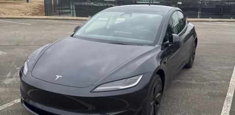 Tesla Model 3 2025