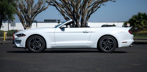 Ford Mustang 2023