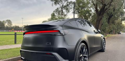 Tesla MODEL Y 2026