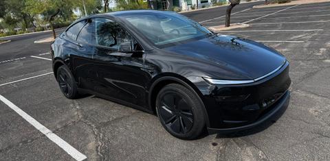 Tesla Model Y 2026