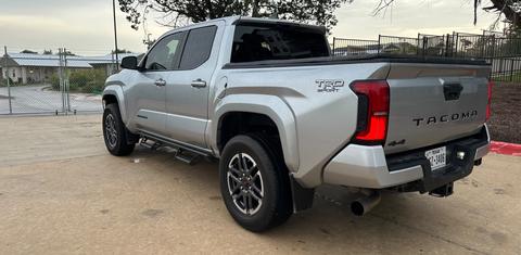 Toyota Tacoma 2024