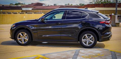 Alfa Romeo Stelvio 2021