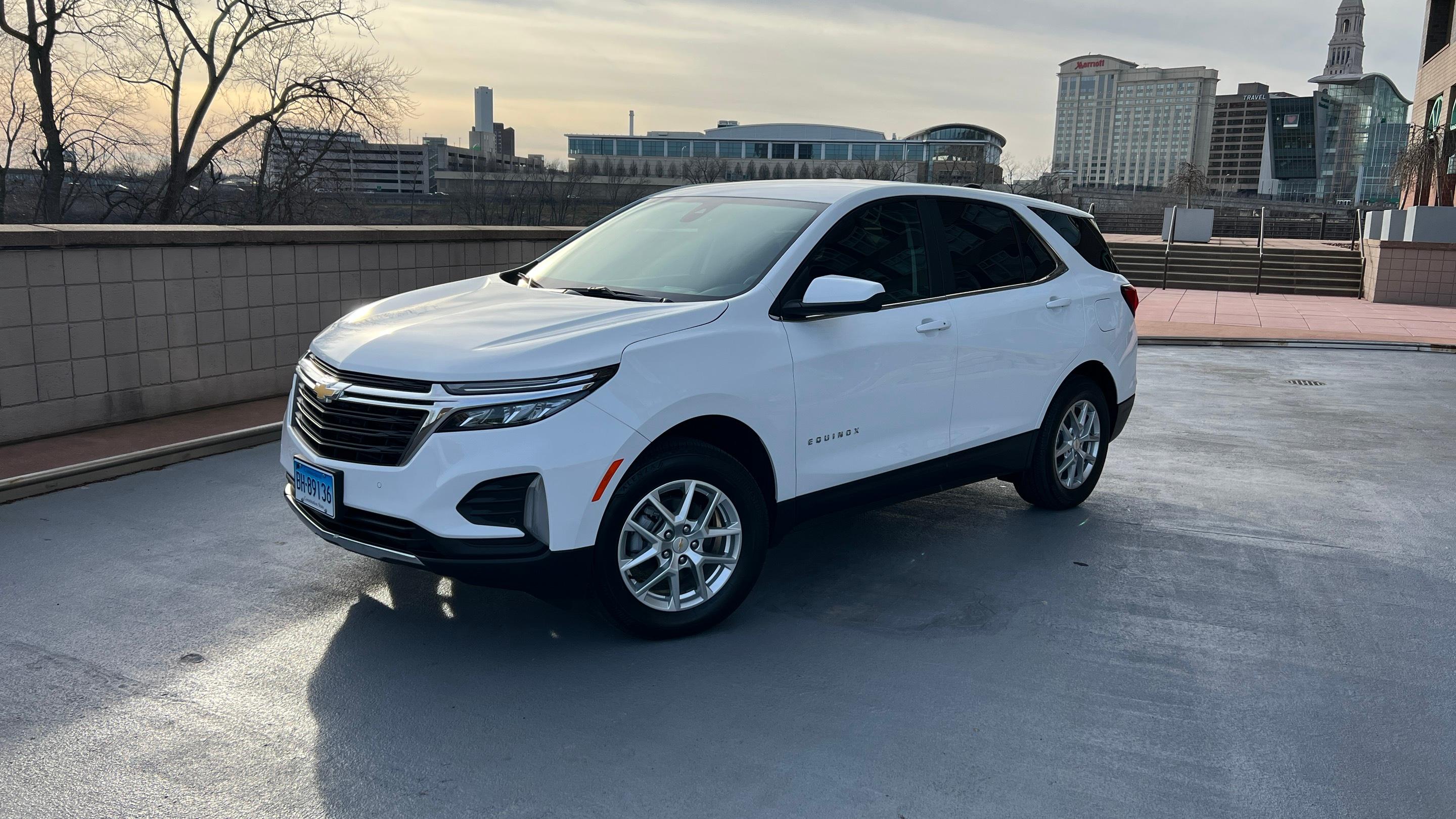 Chevrolet Equinox 2023 in Windsor, CT