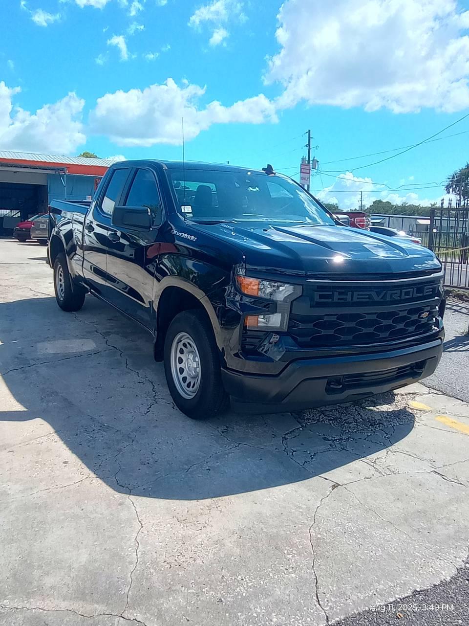 Chevrolet Silverado 1500 2025 in 