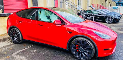 Tesla Model Y 2023