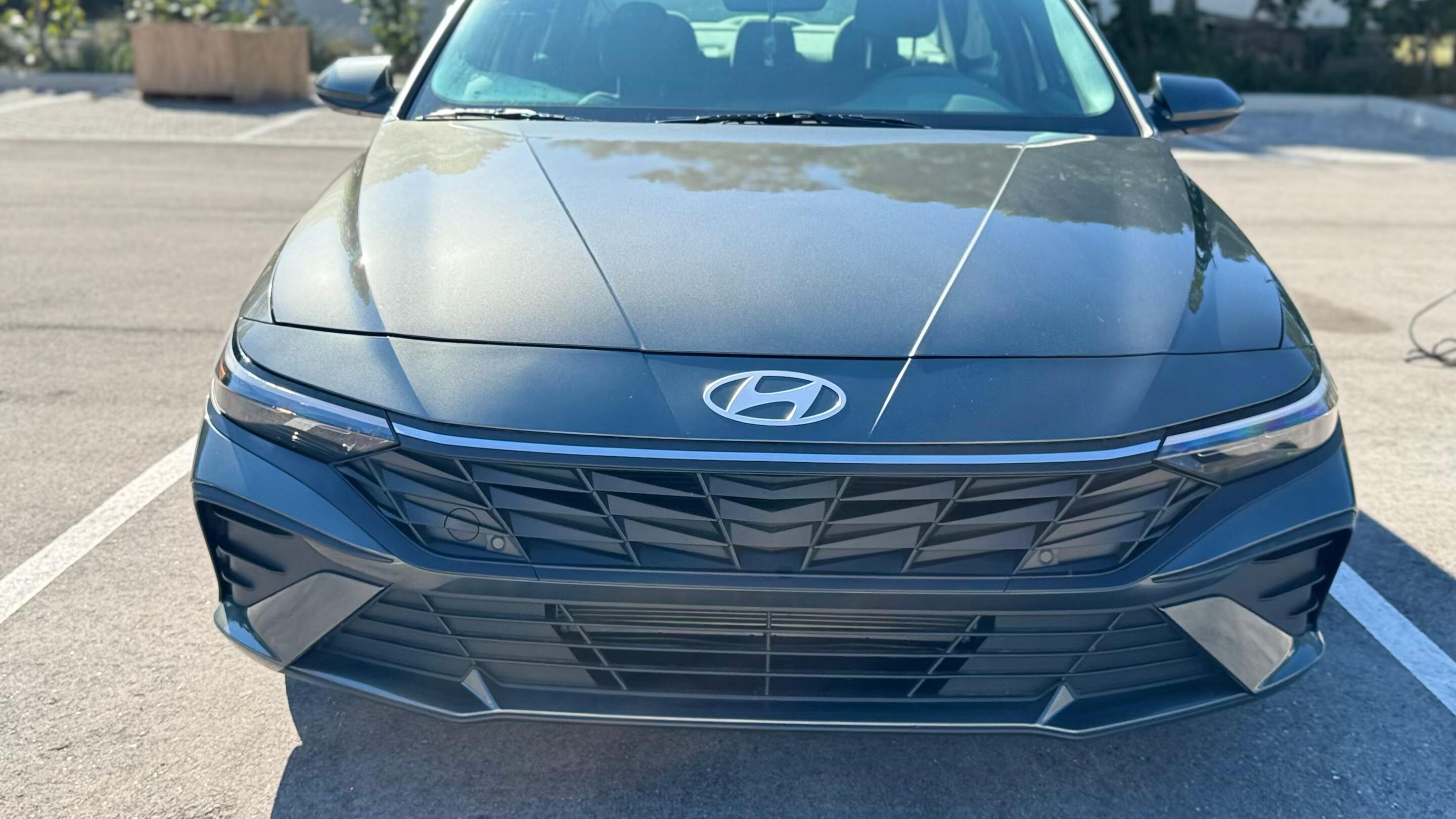 Hyundai Elantra 2024 in 