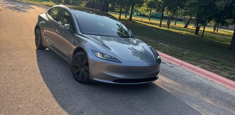 Tesla Model 3 2025