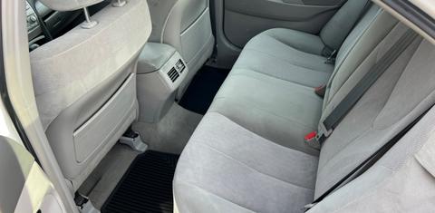 Toyota Camry Hybrid 2011