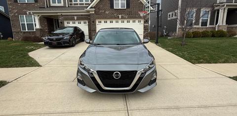 Nissan Altima 2020