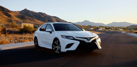 Toyota Camry 2019