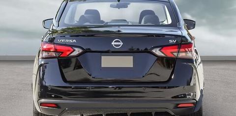 Nissan Versa 2024