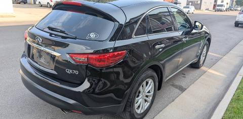 INFINITI QX70 2017