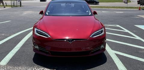 Tesla Model S 2018