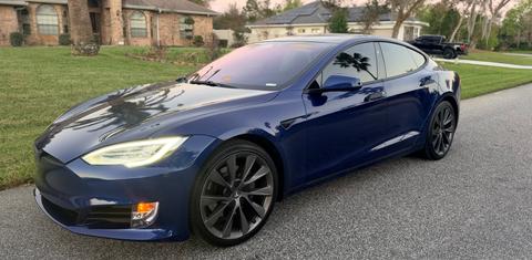Tesla Model S 2020