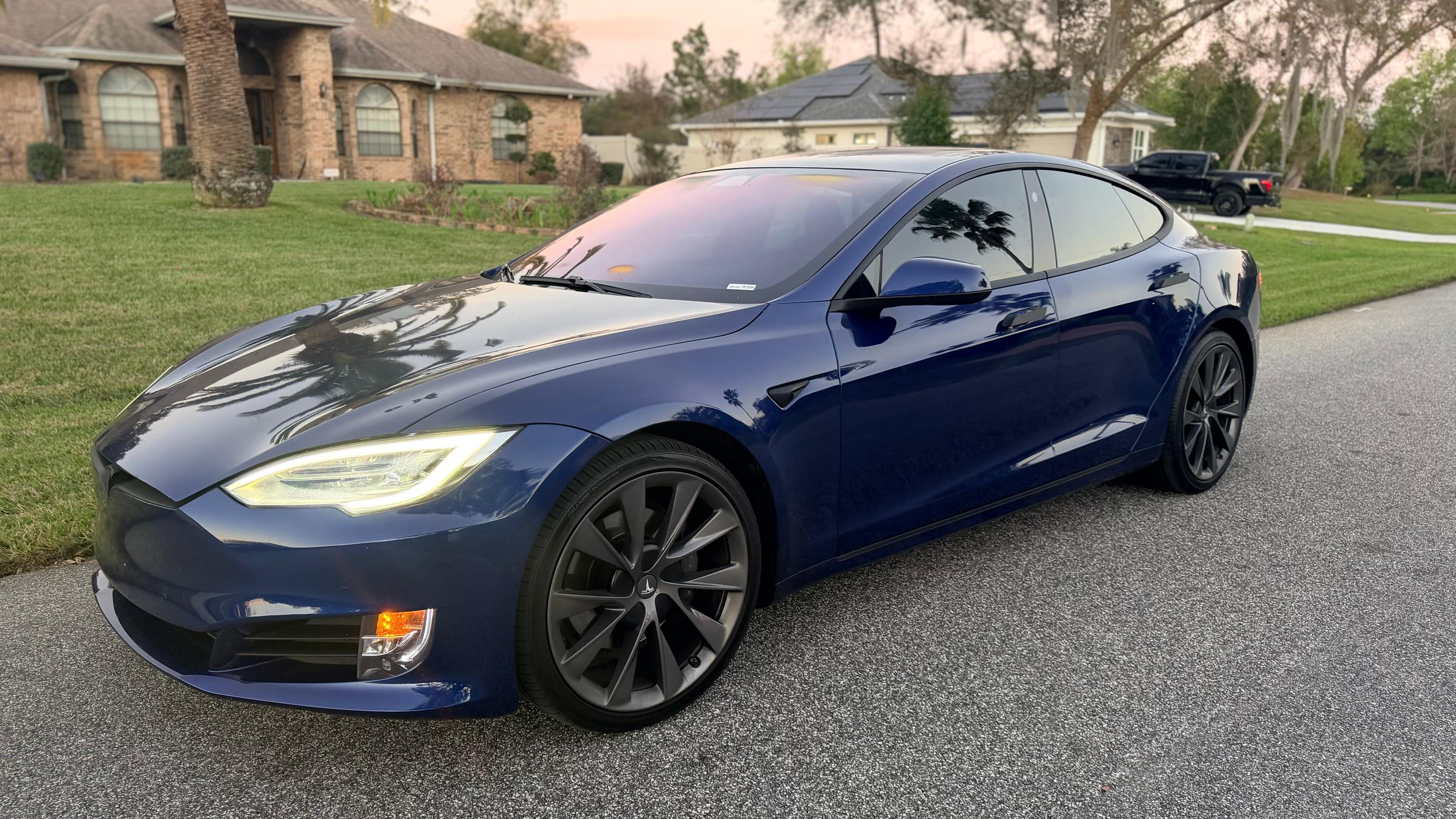 Tesla Model S 2020 in Longwood, FL